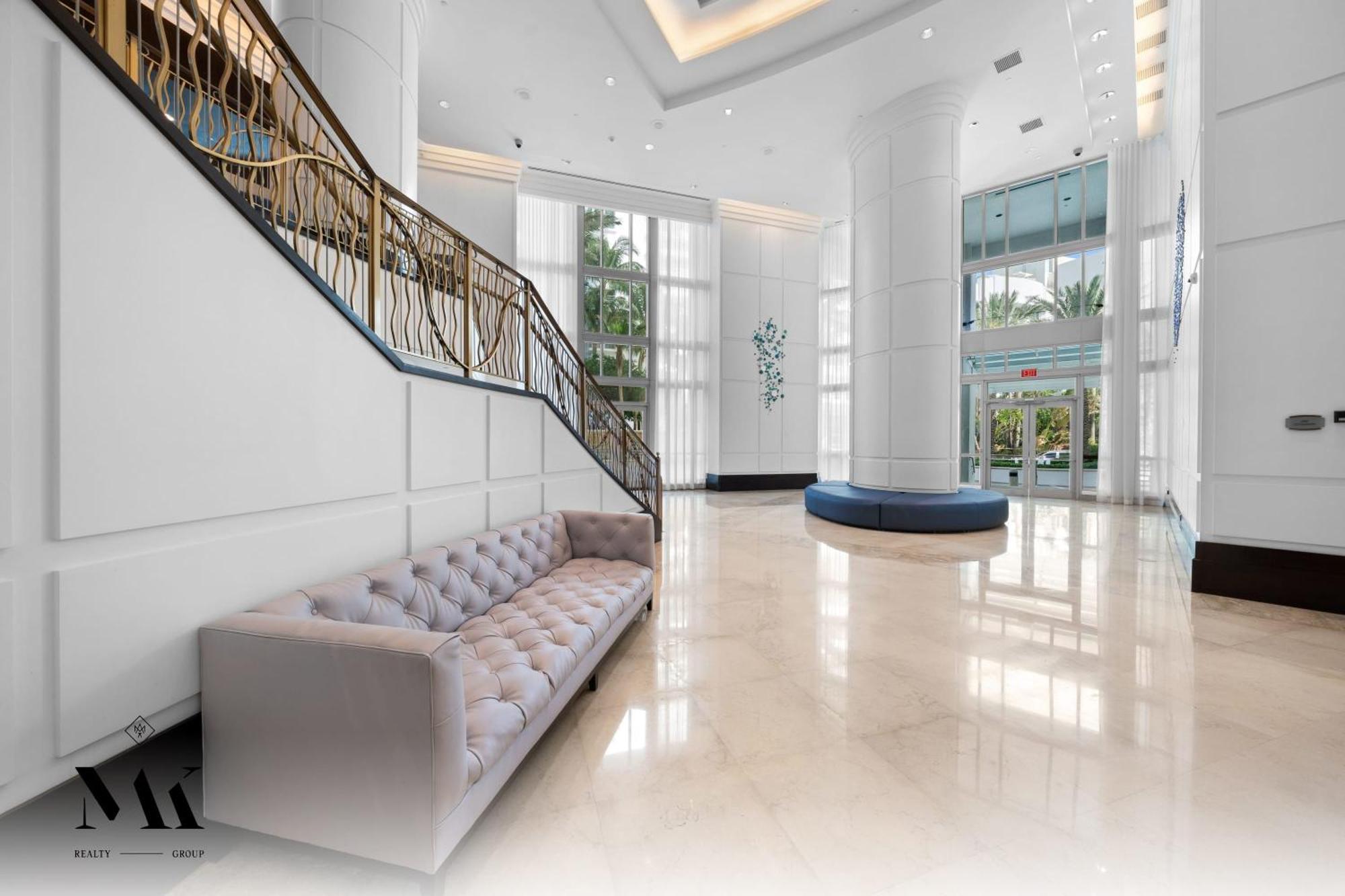 Fontainebleau Resort Balcony W Ocean And City View Miami Beach Extérieur photo